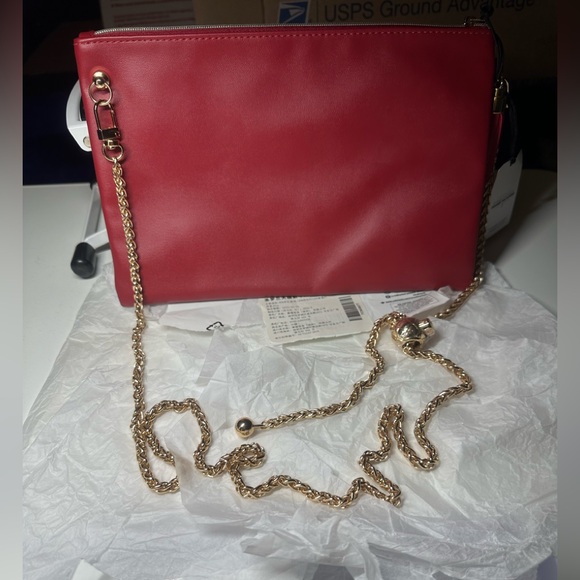 Yves Saint Laurent (YSL) Red Clutch w/ add on Chain Strap and D Ring GWP NWT - Picture 2 of 15